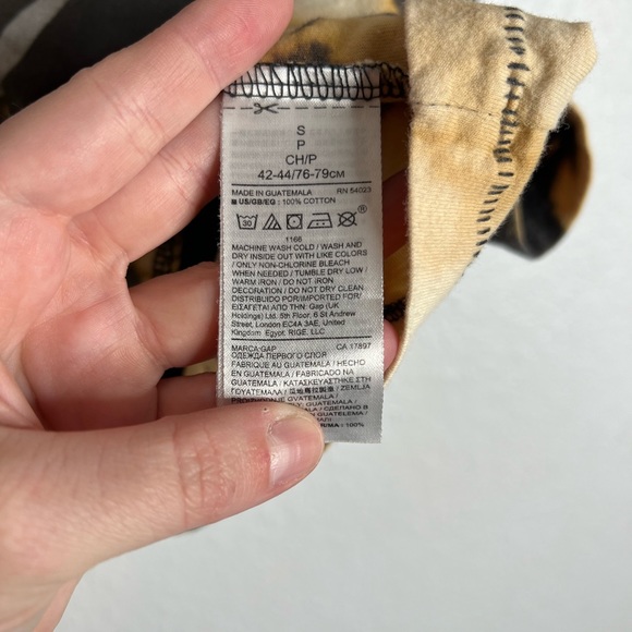 DIY Bleach Dyed Gap Nirvana Graphic Tee - Picture 7 of 8